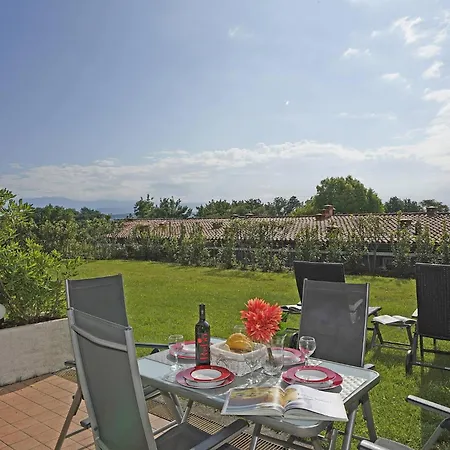 Apartment Petronella - Gardagate *