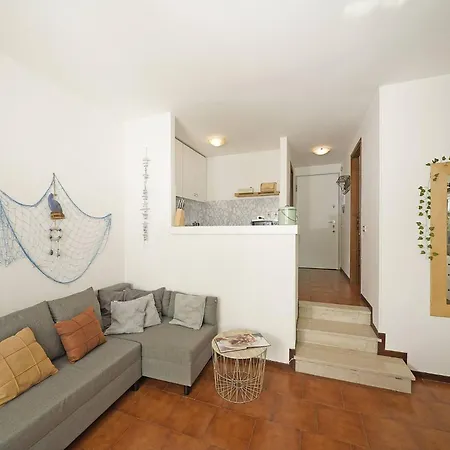 Petronella - Gardagate Apartment Soiano Del Lago