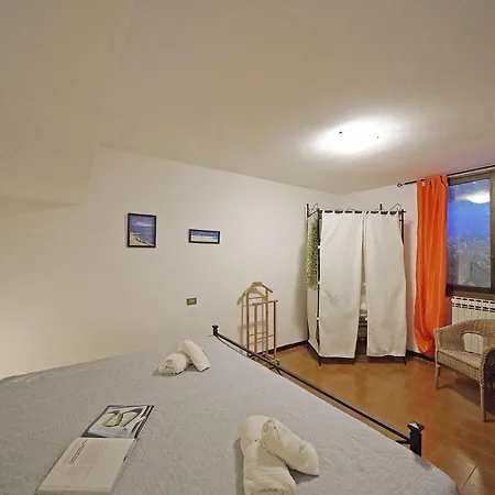 Apartment Petronella - Gardagate
